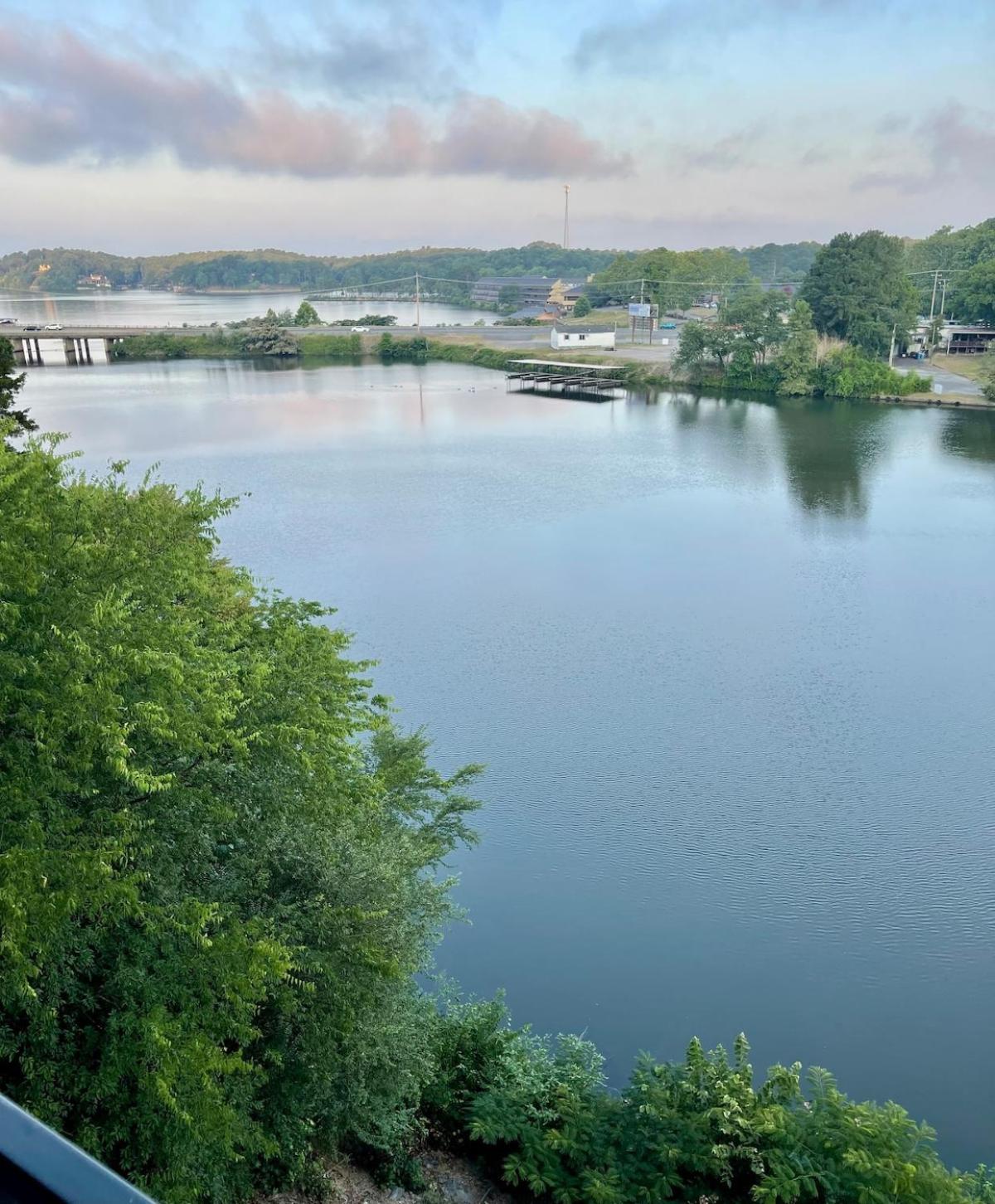 Brooklynn'S Bay, Elegant Lakefront Condo Retreat Hot Springs Luaran gambar